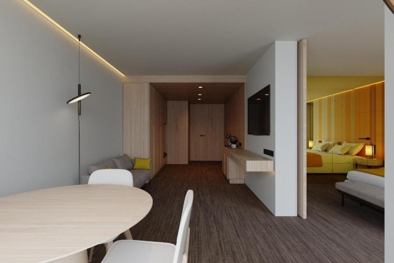 Lumen & The Light Show Hotel 4*