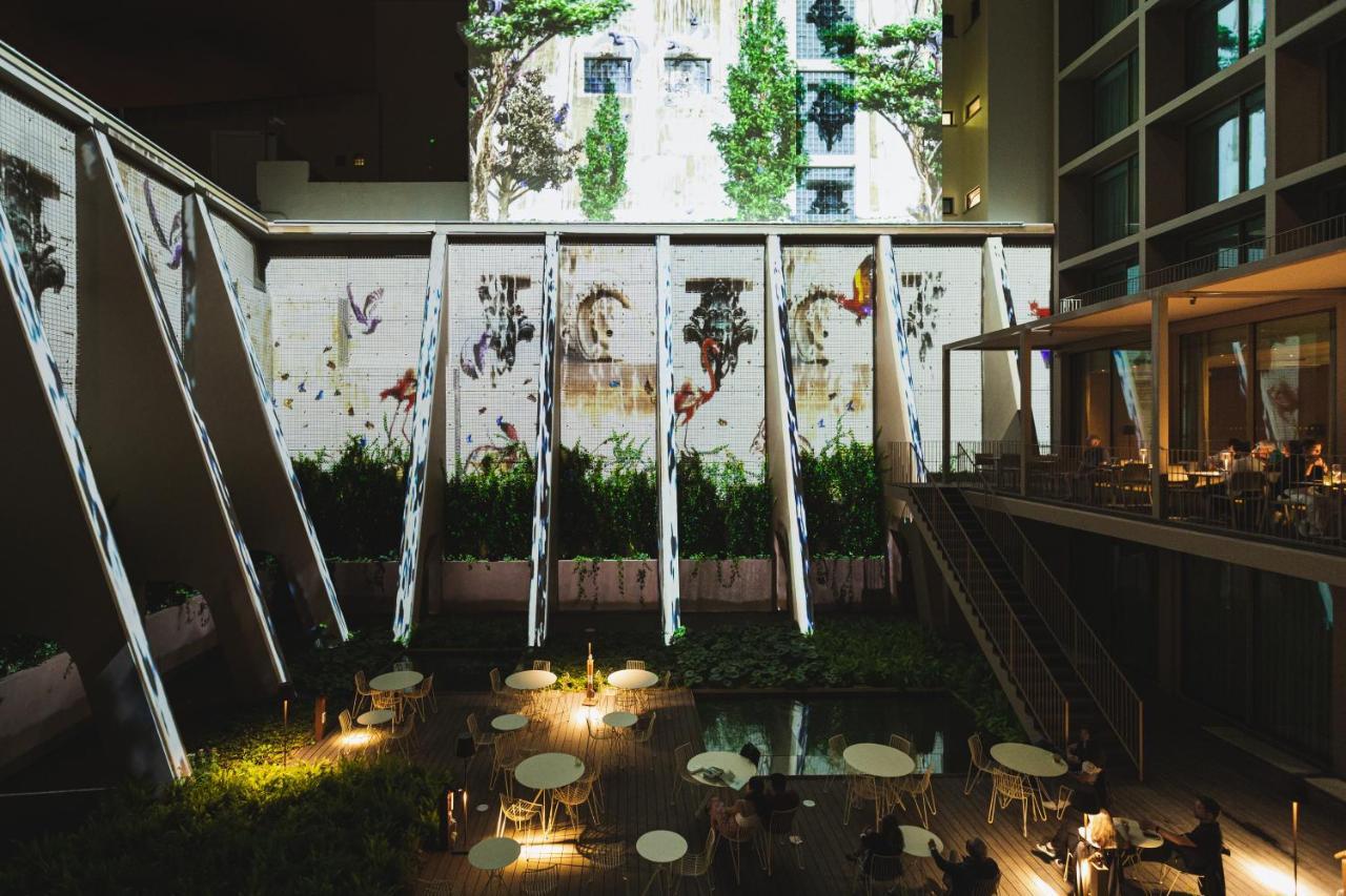 Hotel Lumen & The Light Show 4*
